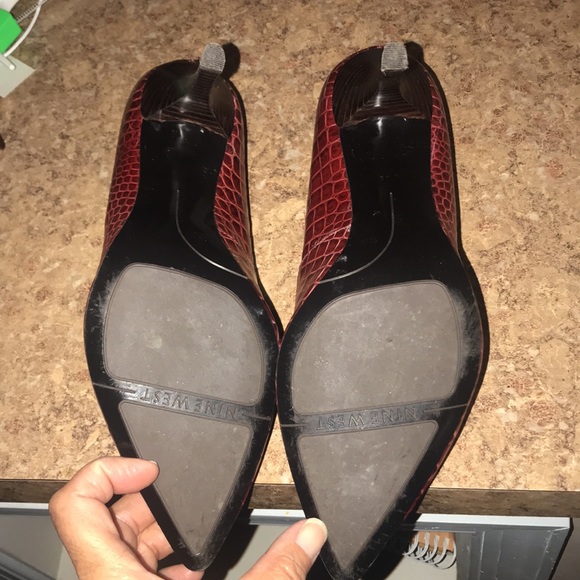 Women’s Leather Nine West Heels - Picture 7 of 9